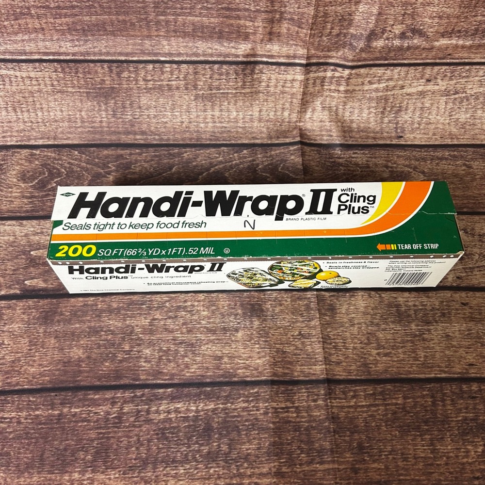 Vintage 1982 Dow Handi-Wrap II Cling Plus 200 SQ FT Sealed Plastic Film Prop - Picture 2 of 4